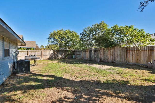 8531 Grand Knolls Drive, Houston, TX 77083