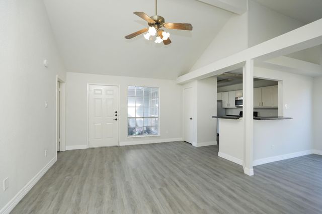 8531 Grand Knolls Drive, Houston, TX 77083