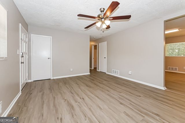 8139 Attleboro Drive, Jonesboro, GA 30238