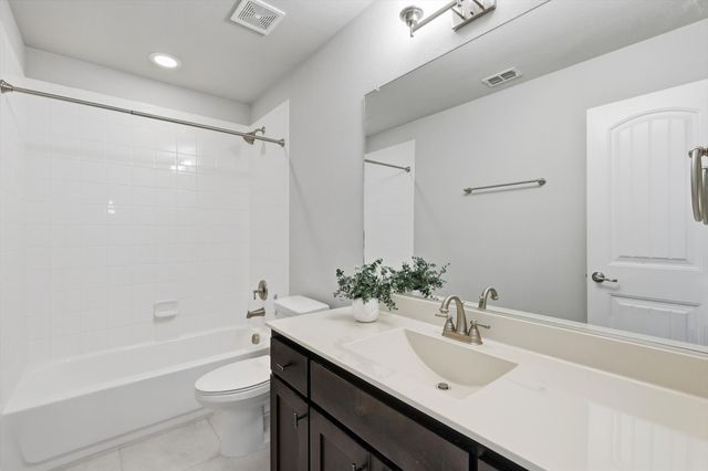 1912 Somerville Circle, Lantana, TX 76226