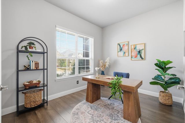 1912 Somerville Circle, Lantana, TX 76226