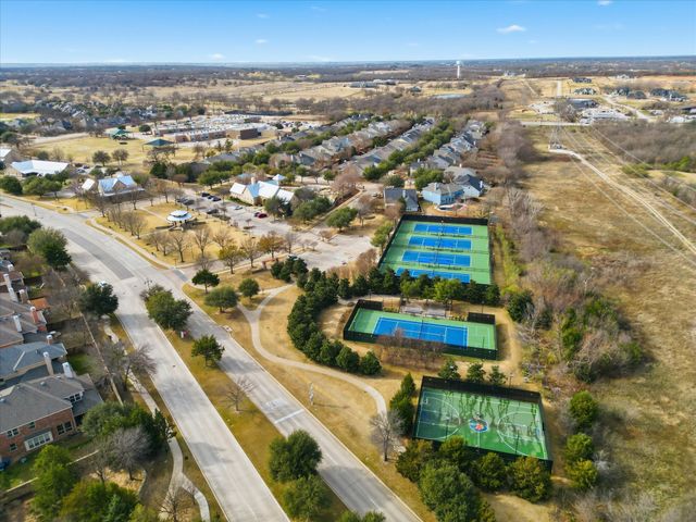 1912 Somerville Circle, Lantana, TX 76226