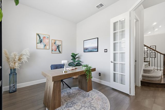 1912 Somerville Circle, Lantana, TX 76226