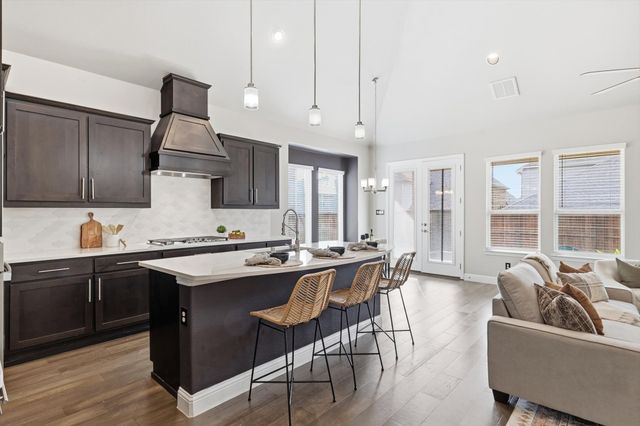 1912 Somerville Circle, Lantana, TX 76226