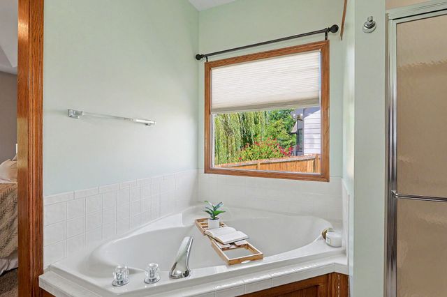 301 N Pinecrest Pl, Andover, KS 67002