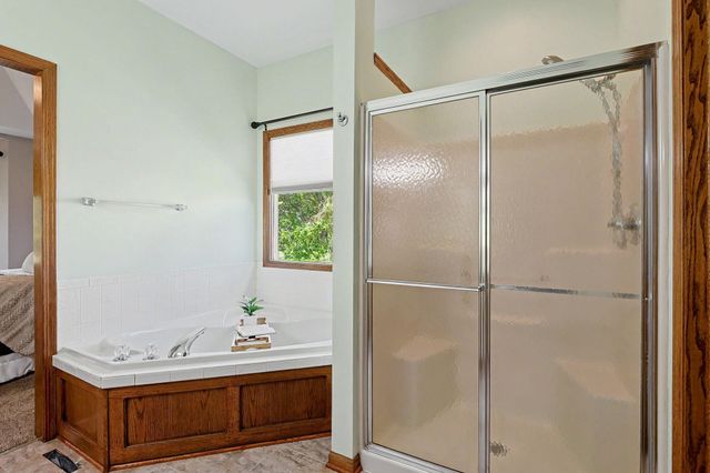 301 N Pinecrest Pl, Andover, KS 67002