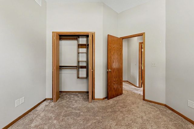 301 N Pinecrest Pl, Andover, KS 67002