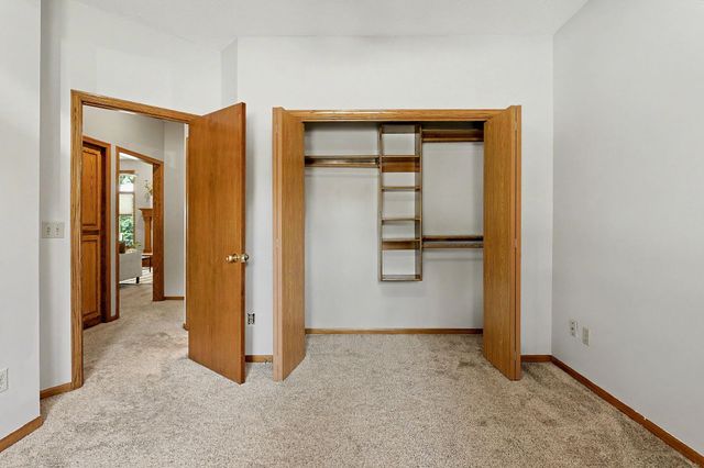 301 N Pinecrest Pl, Andover, KS 67002