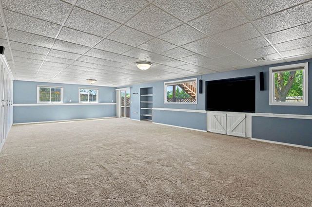 301 N Pinecrest Pl, Andover, KS 67002