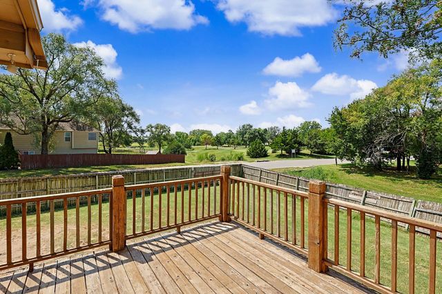 301 N Pinecrest Pl, Andover, KS 67002