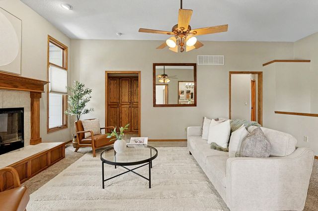 301 N Pinecrest Pl, Andover, KS 67002