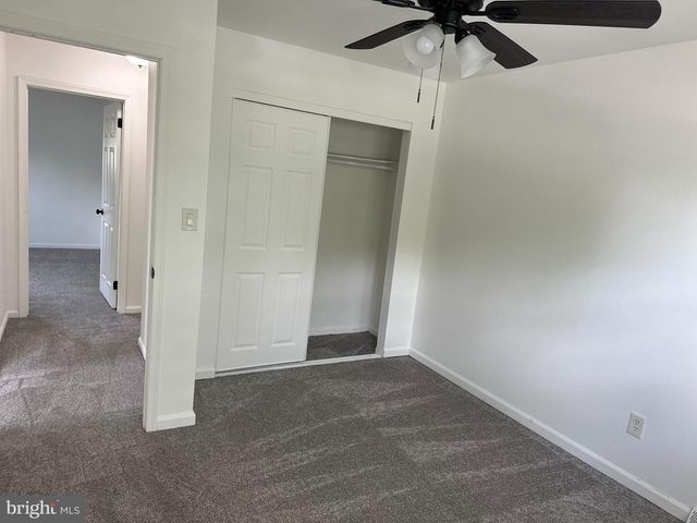 6 TRAVERTINE, Newark, DE 19702