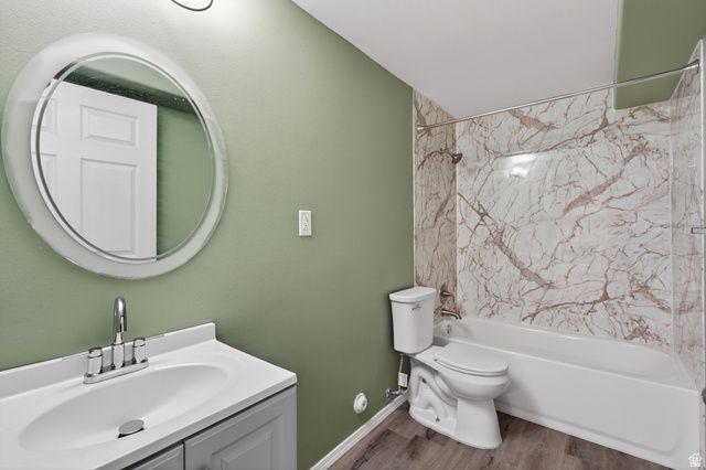 4054 S MOUNTAIN MOON DR, Saratoga Springs, UT 84045