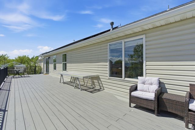 4054 S MOUNTAIN MOON DR, Saratoga Springs, UT 84045