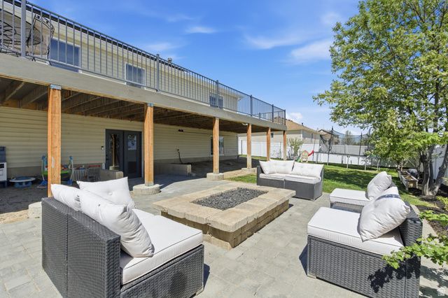 4054 S MOUNTAIN MOON DR, Saratoga Springs, UT 84045
