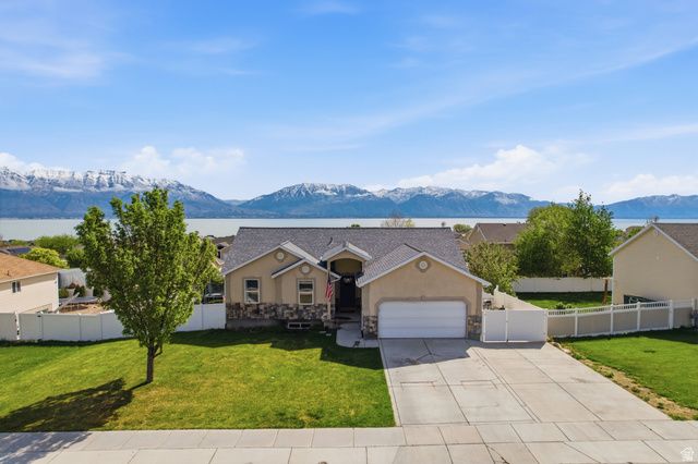 4054 S MOUNTAIN MOON DR, Saratoga Springs, UT 84045