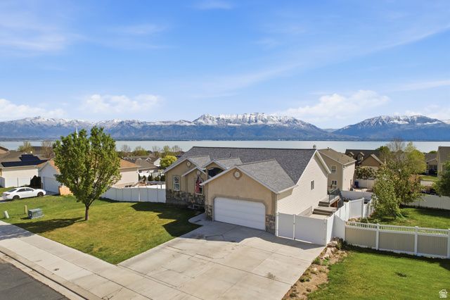 4054 S MOUNTAIN MOON DR, Saratoga Springs, UT 84045