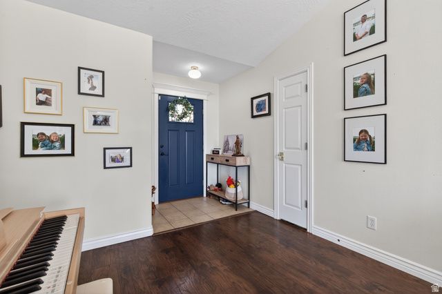 4054 S MOUNTAIN MOON DR, Saratoga Springs, UT 84045