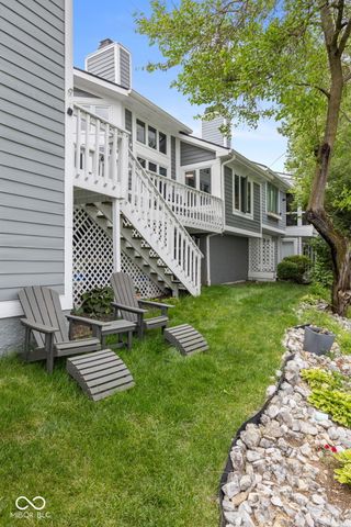 8103 Clearwater Parkway, Indianapolis, IN 46240