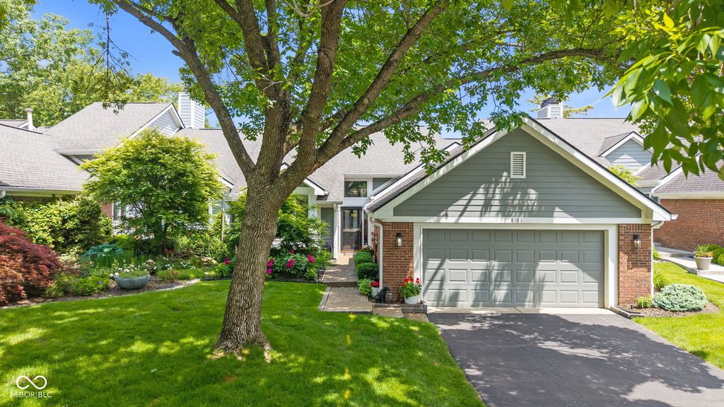 8103 Clearwater Parkway, Indianapolis, IN 46240