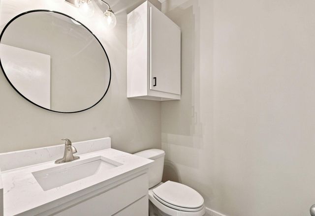 5225 Cornish Street 2, Houston, TX 77007