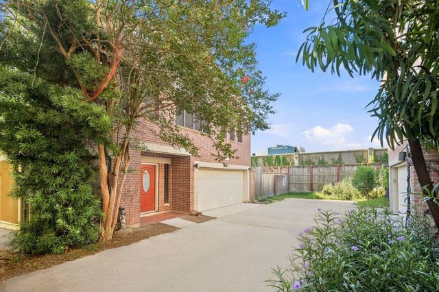5225 Cornish Street 2, Houston, TX 77007