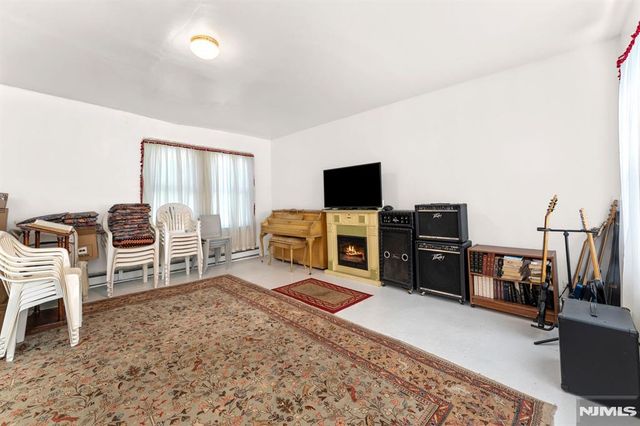 78-80 Girard Place, Newark, NJ 07108