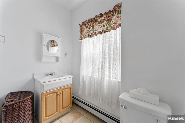 78-80 Girard Place, Newark, NJ 07108