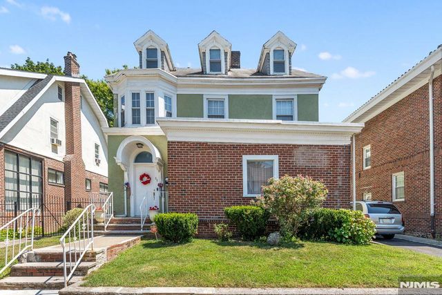 78-80 Girard Place, Newark, NJ 07108