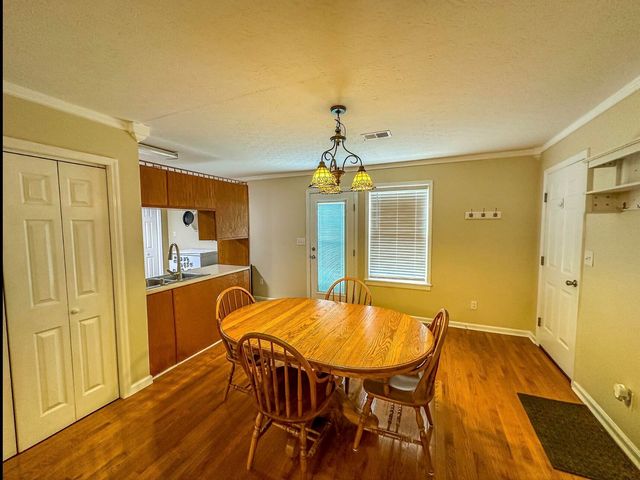 1034 Barker Lane, Berea, KY 40403