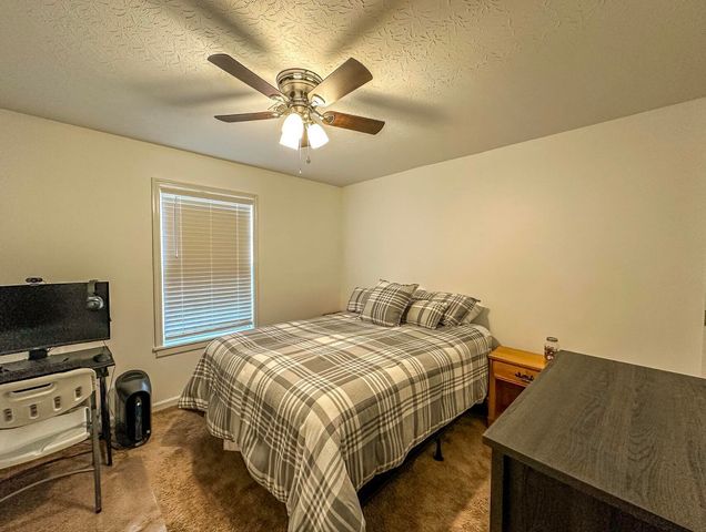 1034 Barker Lane, Berea, KY 40403