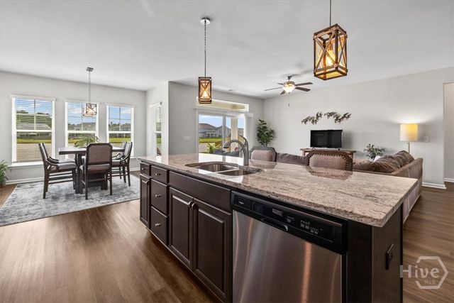 175 Greyfield Circle, Savannah, GA 31407