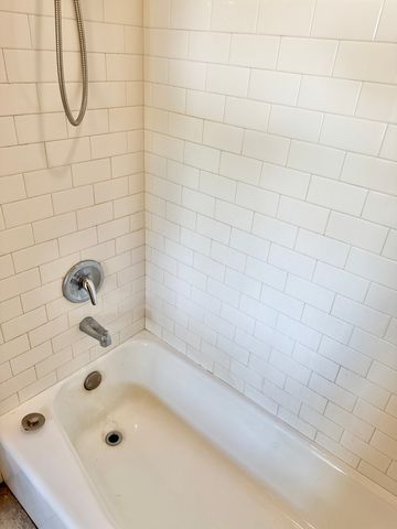 302 E State Route 71, Newark, IL 60541