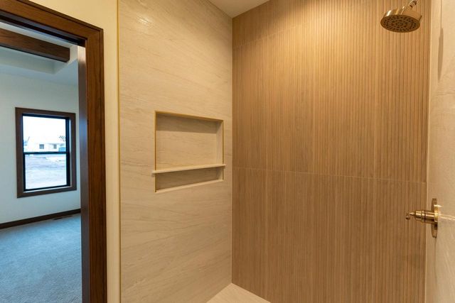 N8841 GALWAY LANE, Menasha, WI 54952