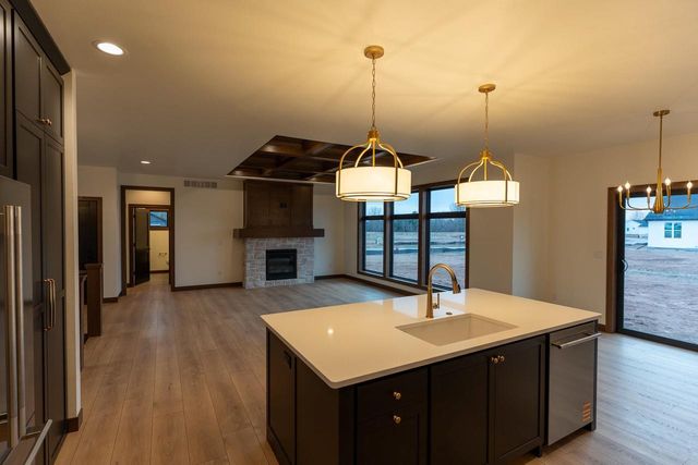 N8841 GALWAY LANE, Menasha, WI 54952