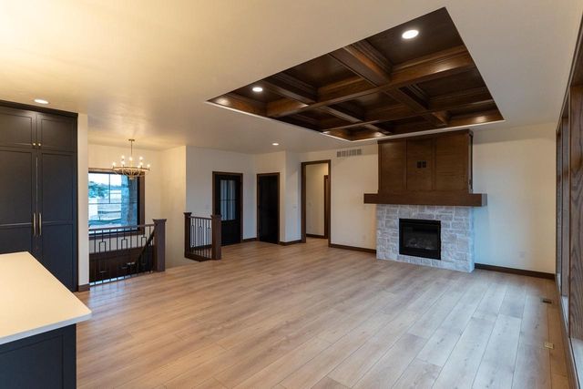 N8841 GALWAY LANE, Menasha, WI 54952