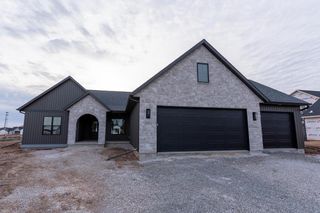 N8841 GALWAY LANE, Menasha, WI 54952