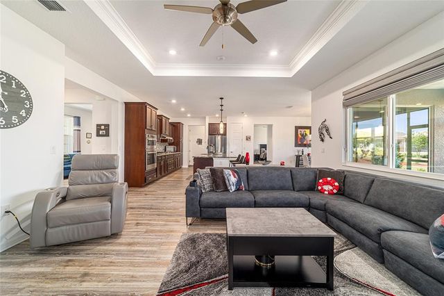 8820 SW 104TH CIRCLE, Ocala, FL 34481