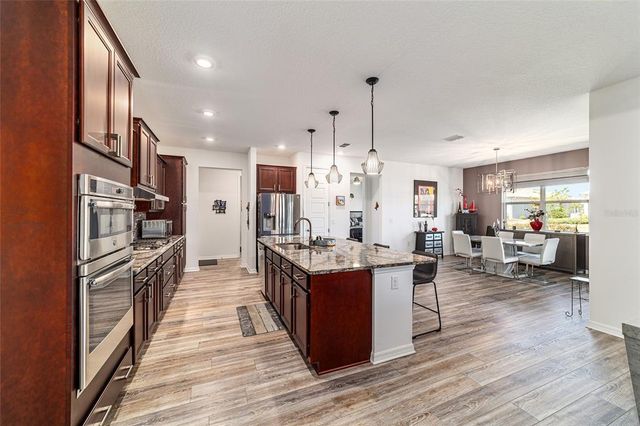 8820 SW 104TH CIRCLE, Ocala, FL 34481