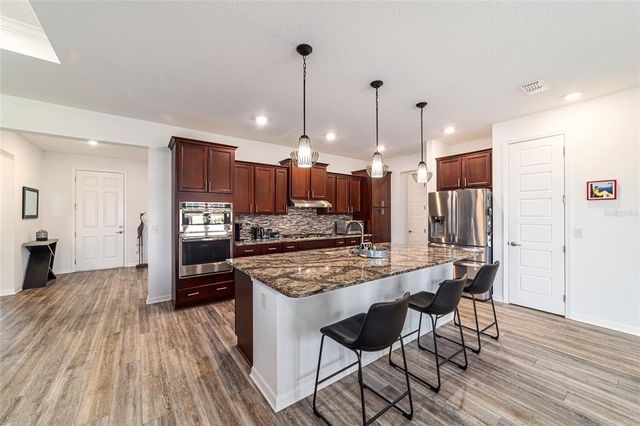 8820 SW 104TH CIRCLE, Ocala, FL 34481