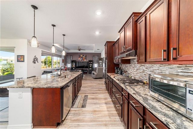 8820 SW 104TH CIRCLE, Ocala, FL 34481