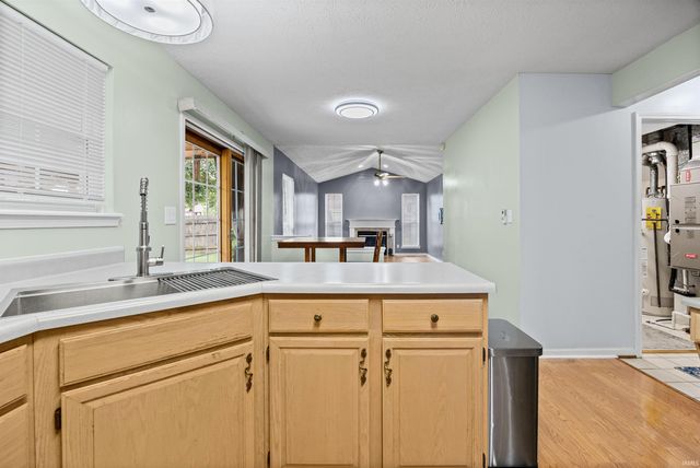 14 Fairfieldview Court, Lafayette, IN 47905