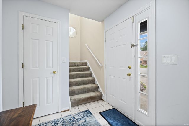 14 Fairfieldview Court, Lafayette, IN 47905