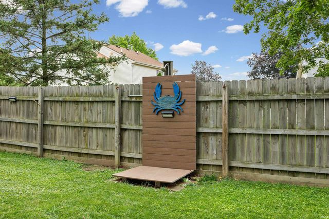 14 Fairfieldview Court, Lafayette, IN 47905