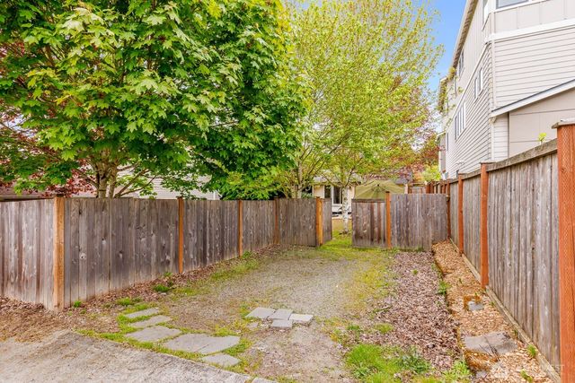 1811 29th Avenue, Seattle, WA 98122