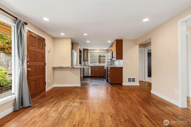 1811 29th Avenue, Seattle, WA 98122