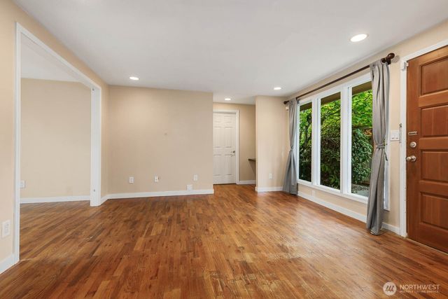 1811 29th Avenue, Seattle, WA 98122