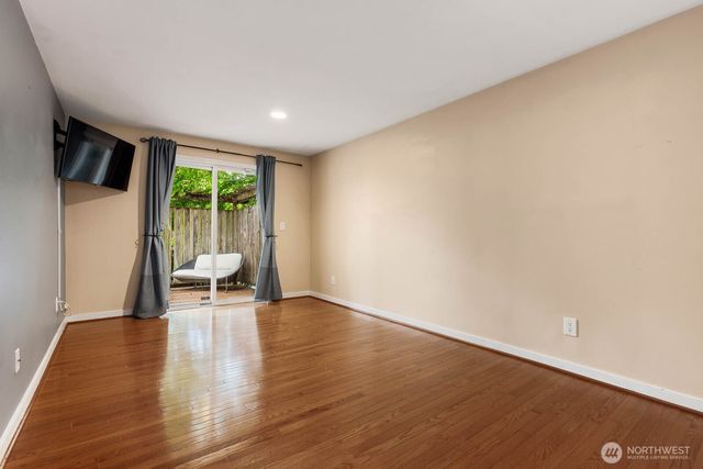 1811 29th Avenue, Seattle, WA 98122