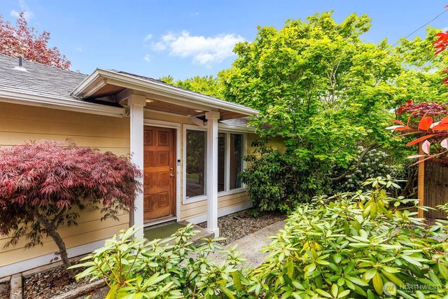 1811 29th Avenue, Seattle, WA 98122