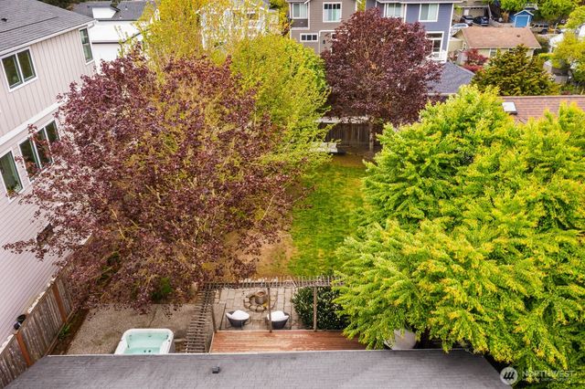 1811 29th Avenue, Seattle, WA 98122